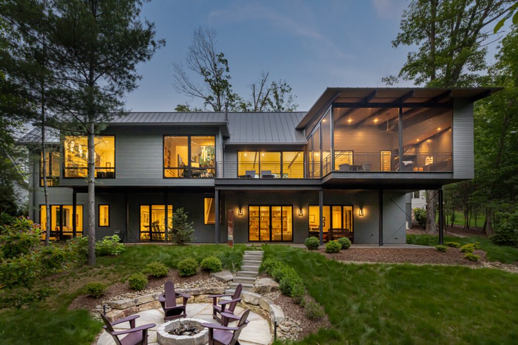 Mountain Modern exterior